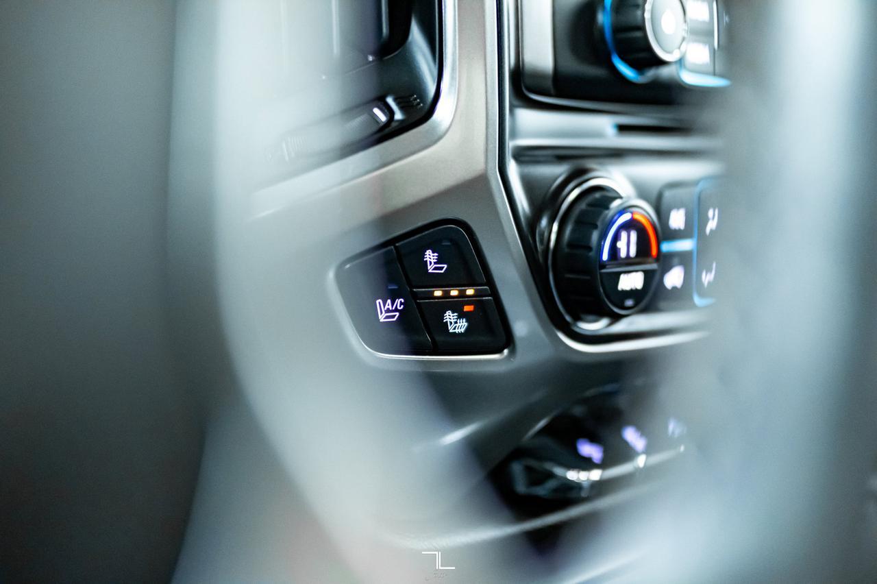 2015 Chevrolet Silverado 1500 4x4 Crew Cab LTZ Z71 Leather Roof Nav Red Deer AB