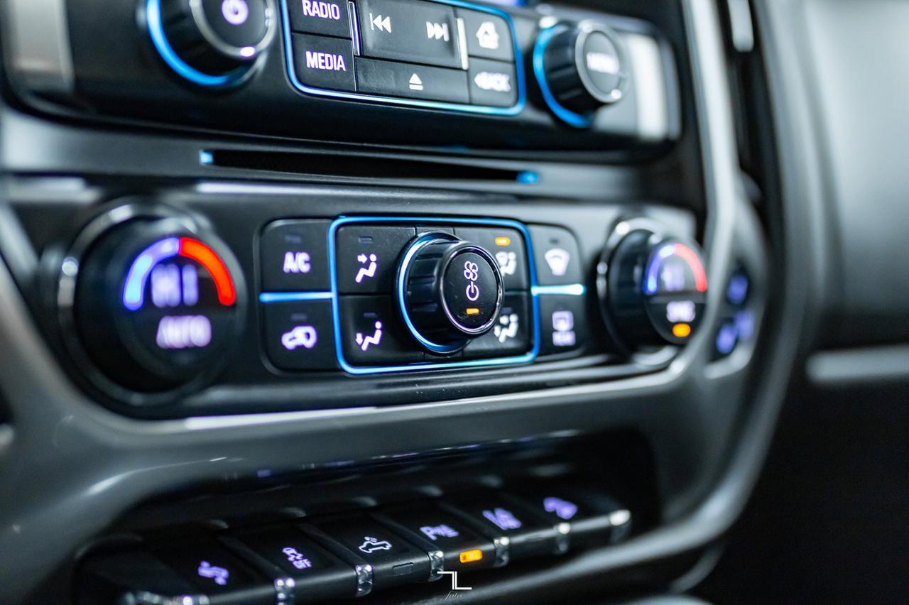 2015 Chevrolet Silverado 1500 4x4 Crew Cab LTZ Z71 Leather Roof Nav Red Deer AB