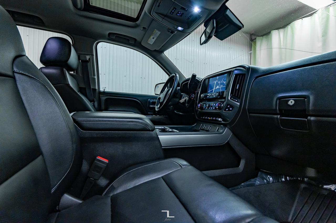 2015 Chevrolet Silverado 1500 4x4 Crew Cab LTZ Z71 Leather Roof Nav Red Deer AB