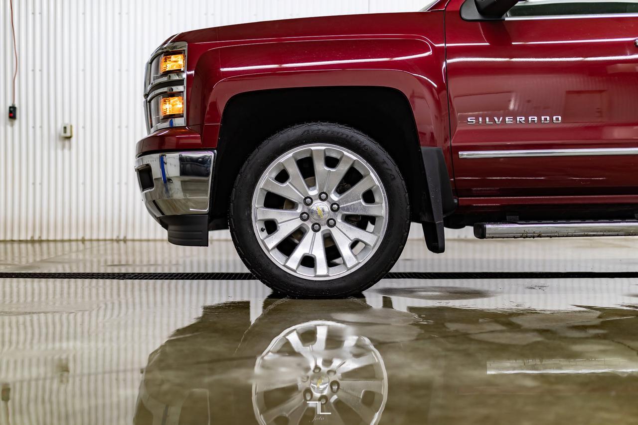 2015 Chevrolet Silverado 1500 4x4 Crew Cab LTZ Z71 Longbox Leather Nav BCam Red Deer AB