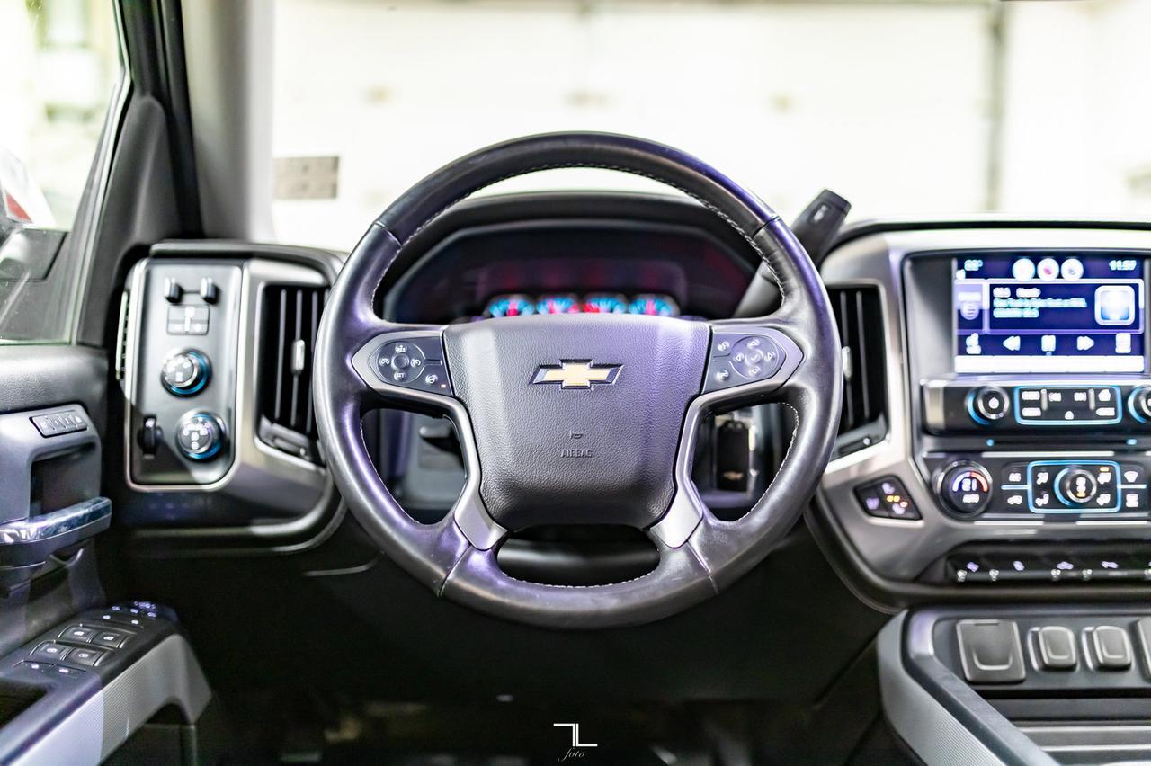 2015 Chevrolet Silverado 1500 4x4 Crew Cab LTZ Z71 Longbox Leather Nav BCam Red Deer AB