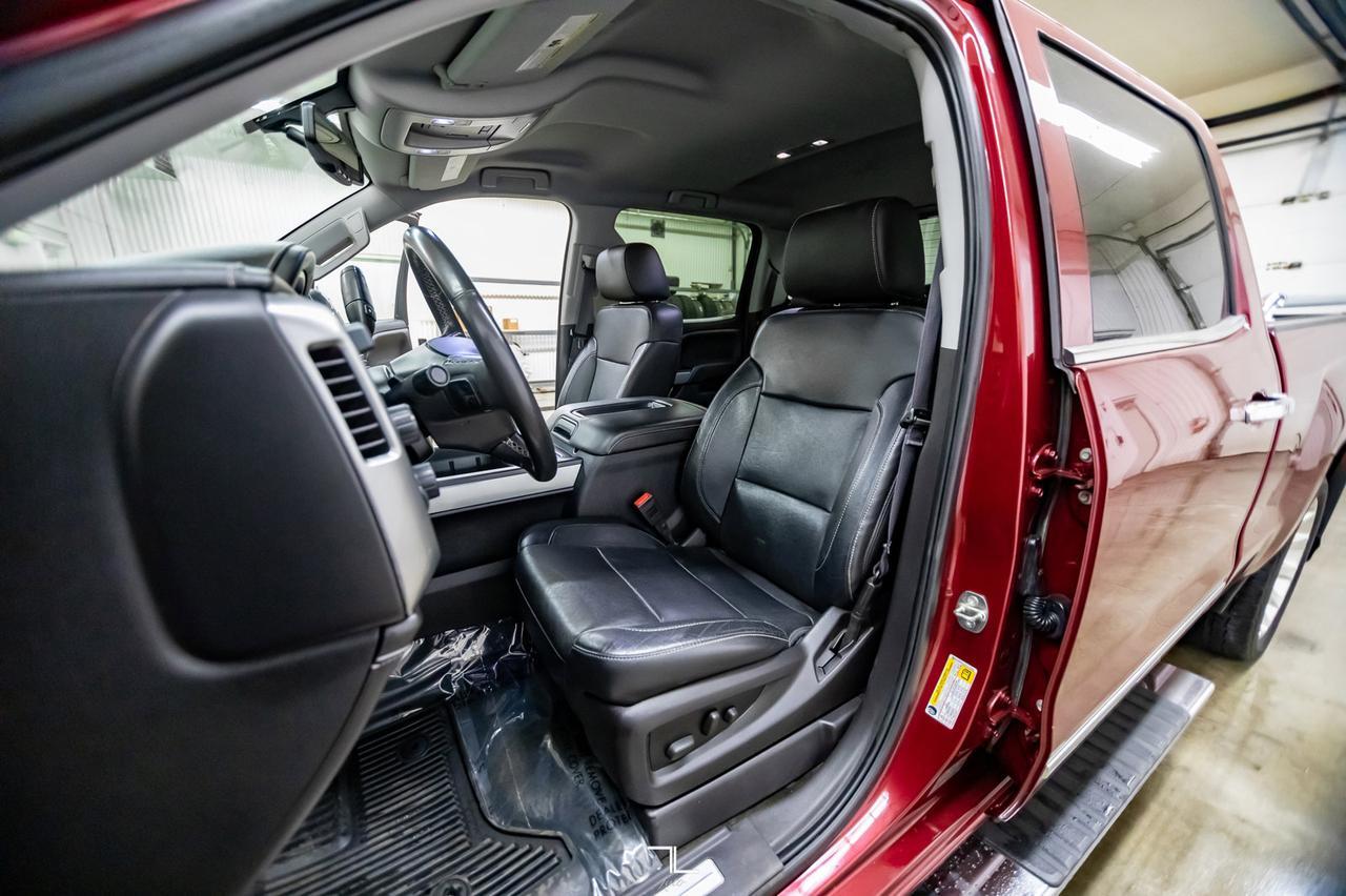 2015 Chevrolet Silverado 1500 4x4 Crew Cab LTZ Z71 Longbox Leather Nav BCam Red Deer AB