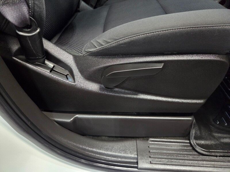 2015 Chevrolet Silverado 1500 LT 4WD 5.3L V8 Backup Camera Nitto Ridge Grappler Tires FREE WARRANTY Arlington TX