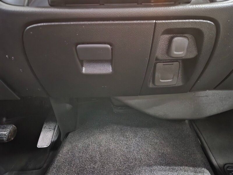 2015 Chevrolet Silverado 1500 LT 4WD 5.3L V8 Backup Camera Nitto Ridge Grappler Tires FREE WARRANTY Arlington TX