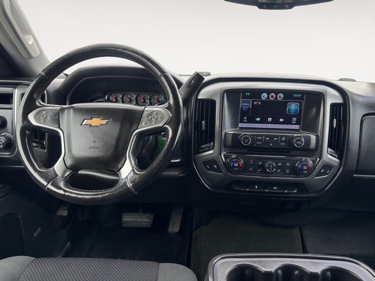 2015 Chevrolet Silverado 1500 LT, 4X4, TOW PACKAGE, BED LINER, ALL WEATHER FLOOR MATS, BOSE SPEAKERS, NAVIGATION, BLUETOOTH, THIS TRUCK IS READY FOR WORK, TAKE IT HOME TODAY!!! Norfolk VA