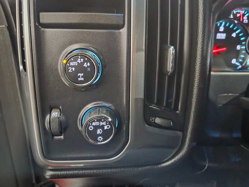 2015 Chevrolet Silverado 1500 LT 5.3L V8 GPS Camera 20in Wheels Nitto Tires FREE WARRANTY Arlington TX