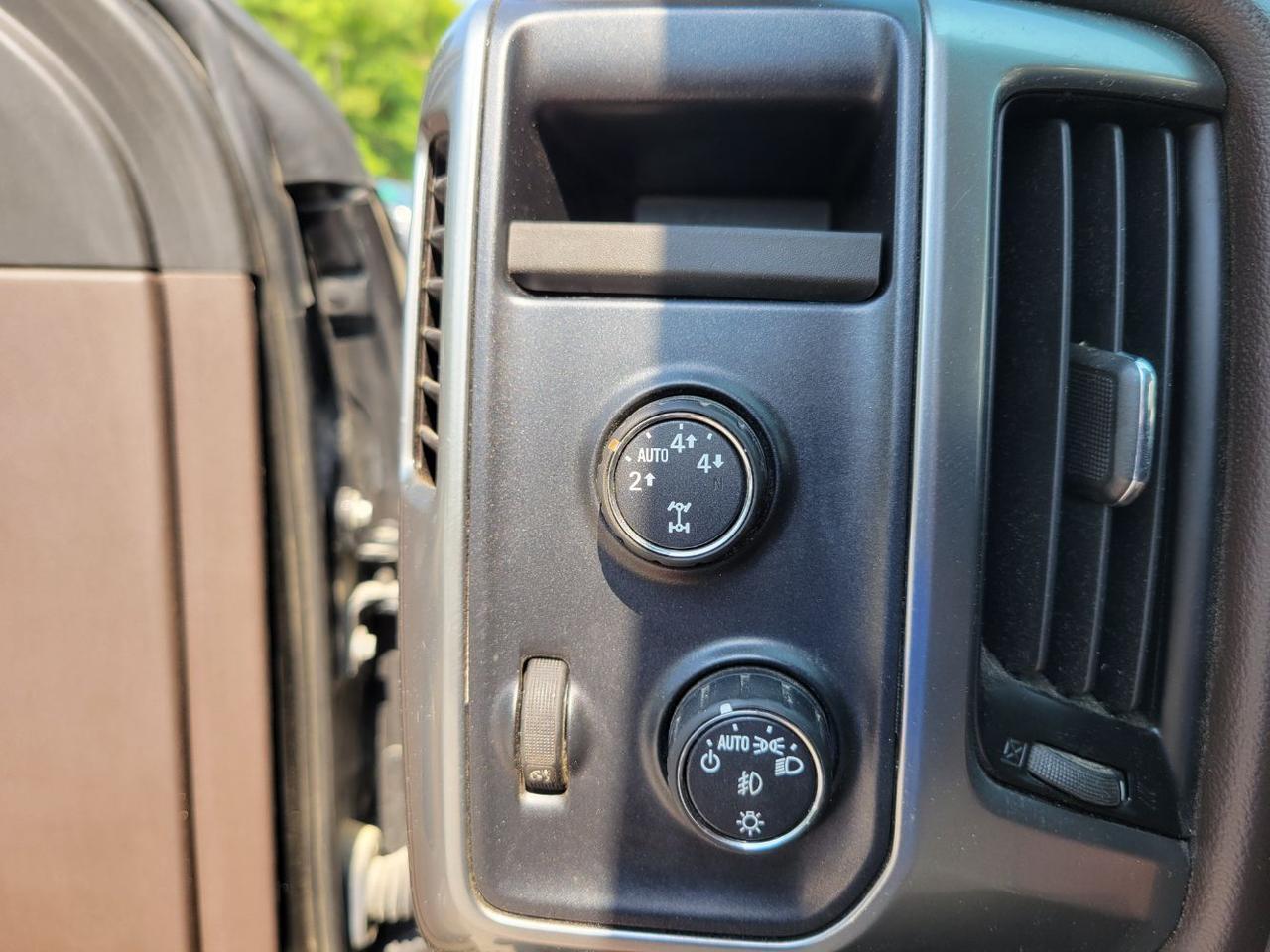 2015 Chevrolet Silverado 1500 LTZ Charlton MA