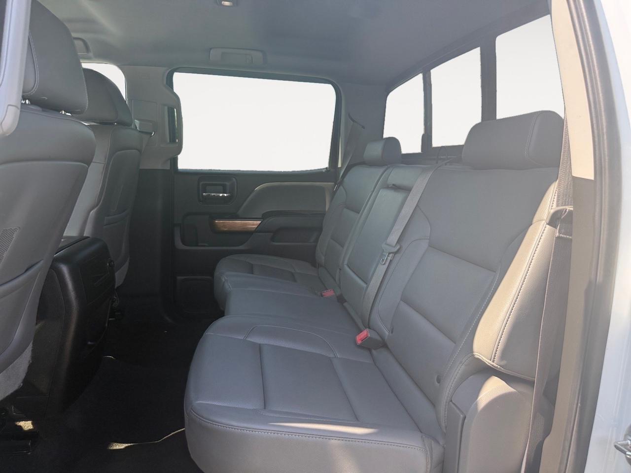 2015 Chevrolet Silverado 1500 LTZ, HEATED/VENTILATED SEATS, BOSE SPEAKERS, BLUETOOTH, WIFI, POWER FOLDING MIRRORS, POWER/HEATED MIRRORS, POWER SLIDING REAR WINDOW, REMOTE KEYLESS ENTRY, CLEAN CARFAX! Norfolk VA