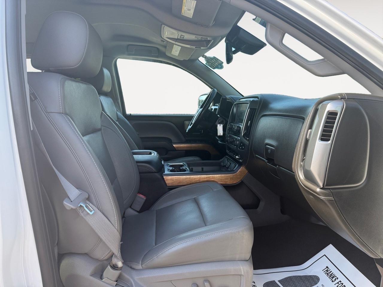 2015 Chevrolet Silverado 1500 LTZ, HEATED/VENTILATED SEATS, BOSE SPEAKERS, BLUETOOTH, WIFI, POWER FOLDING MIRRORS, POWER/HEATED MIRRORS, POWER SLIDING REAR WINDOW, REMOTE KEYLESS ENTRY, CLEAN CARFAX! Norfolk VA