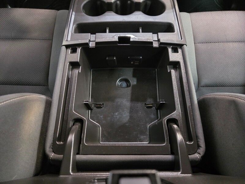 2015 Chevrolet Silverado 2500 4WD 6.0L V8 Backup Camera Bedliner Tool Box FREE WARRANTY Call (682)587-6288 Arlington TX