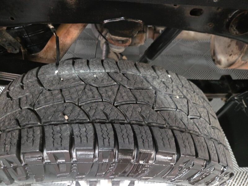 2015 Chevrolet Silverado 2500 4WD 6.0L V8 Backup Camera Bedliner Tool Box FREE WARRANTY Call (682)587-6288 Arlington TX