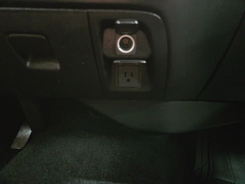 2015 Chevrolet Silverado 2500 4WD 6.0L V8 Backup Camera Bedliner Tool Box FREE WARRANTY Call (682)587-6288 Arlington TX