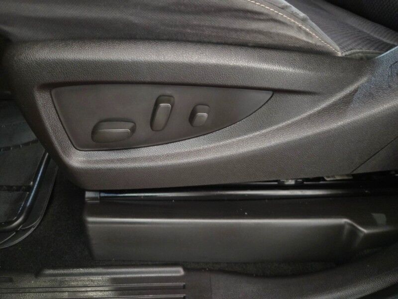 2015 Chevrolet Silverado 2500 4WD 6.0L V8 Backup Camera Bedliner Tool Box FREE WARRANTY Call (682)587-6288 Arlington TX