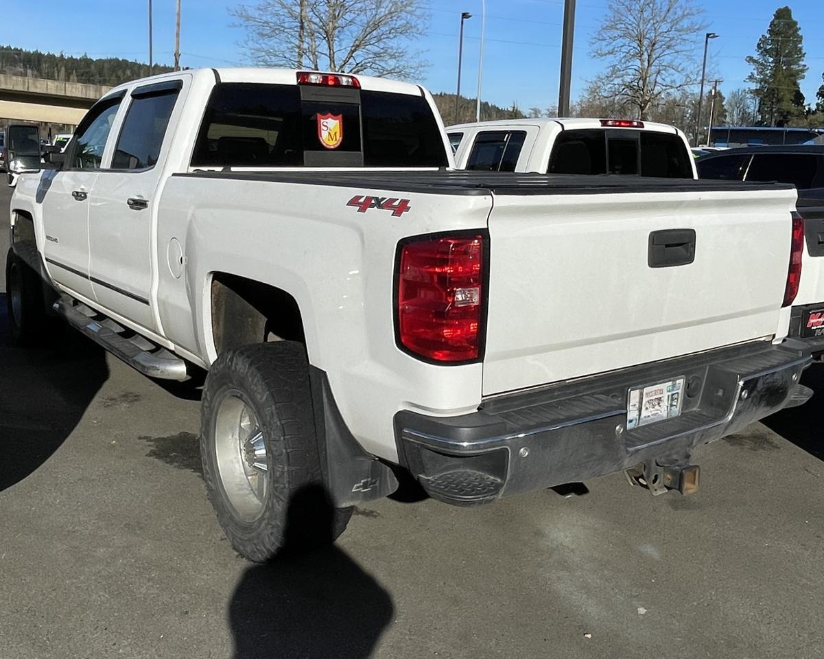 2015 Chevrolet Silverado 2500 HD Crew Cab LTZ Pickup 4D 6 1/2 ft