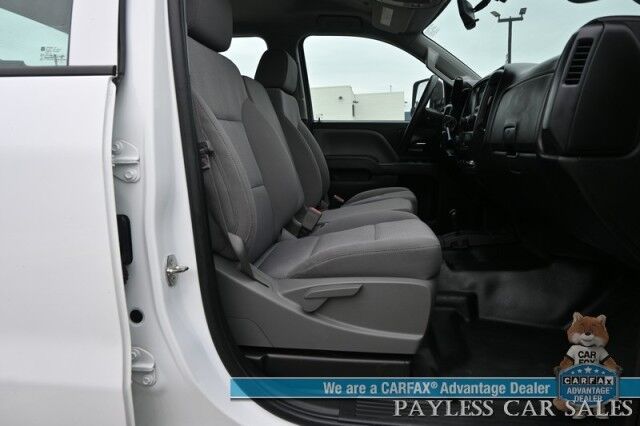 2015 Chevrolet Silverado 2500HD / 4X4 / Crew Cab / Duramax / Power Driver's Seat / Power Windows, Locks & Mirrors / Bluetooth / Cruise Control / Running Boards / Block Heater / Bed Liner / Tow Pkg / Only 59K Miles / 1-Owner Anchorage AK