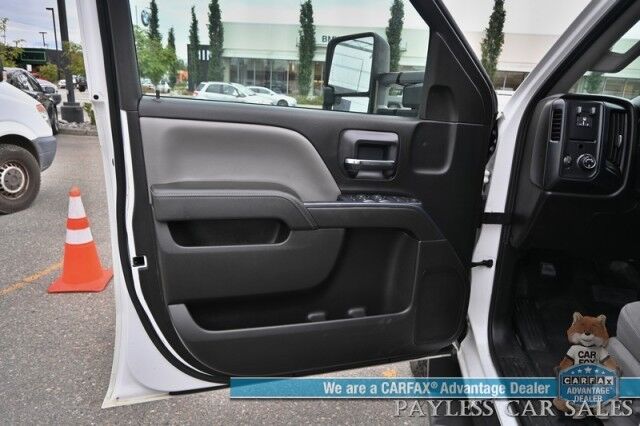 2015 Chevrolet Silverado 2500HD / 4X4 / Crew Cab / Duramax / Power Driver's Seat / Power Windows, Locks & Mirrors / Bluetooth / Cruise Control / Running Boards / Block Heater / Bed Liner / Tow Pkg / Only 59K Miles / 1-Owner Anchorage AK