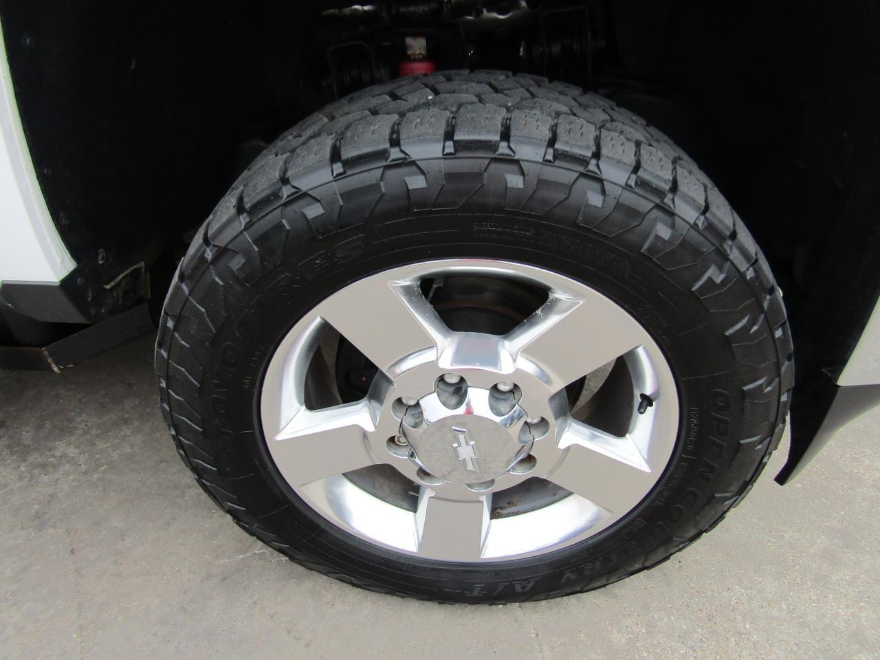 2015 Chevrolet Silverado 2500HD 4WD Crew Cab 153.7 LTZ Grand Prairie TX