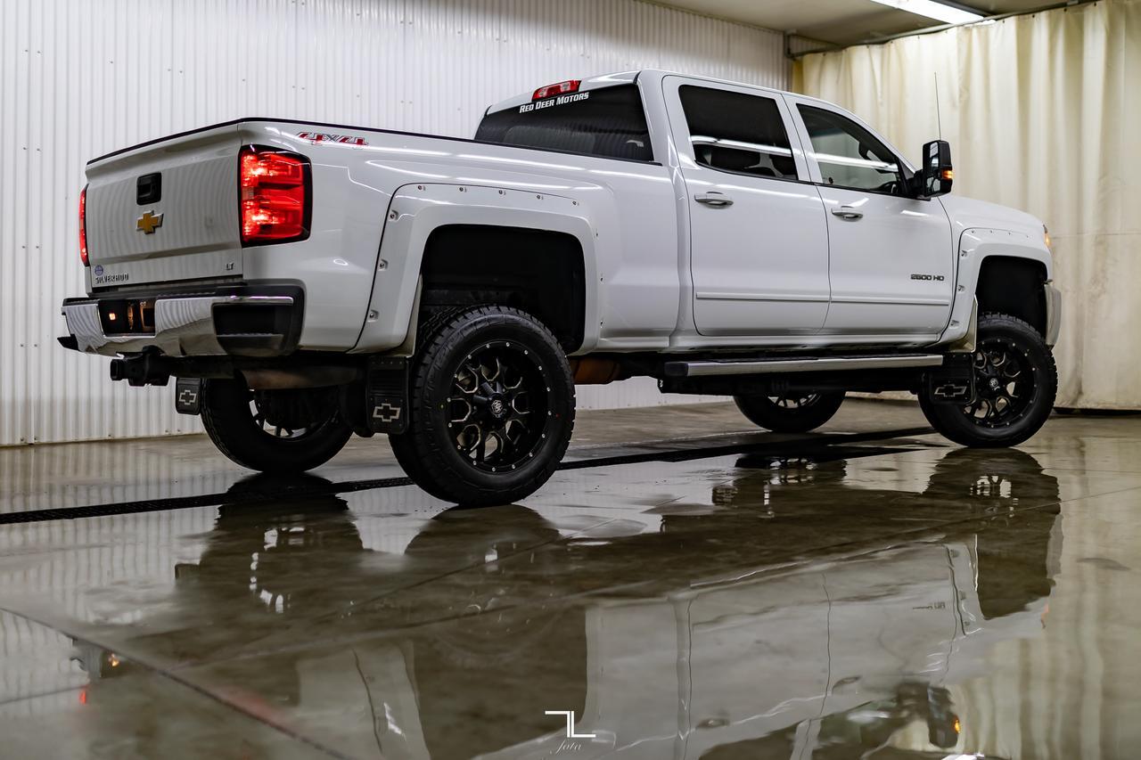 2015 Chevrolet Silverado 2500HD 4x4 Crew Cab LT 6&quot; Lift Wheels BCam Red Deer AB