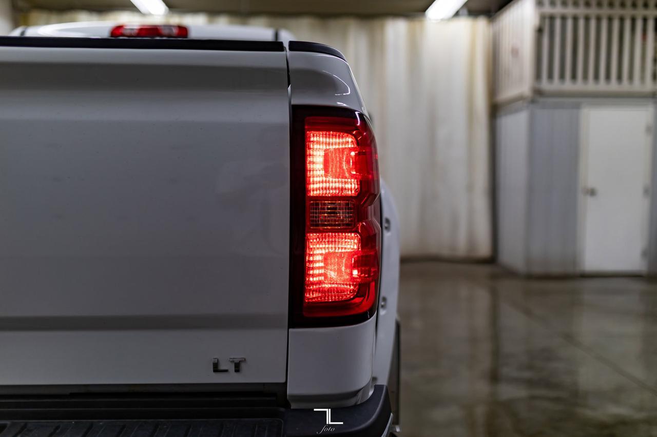 2015 Chevrolet Silverado 2500HD 4x4 Crew Cab LT 6" Lift Wheels BCam Red Deer AB