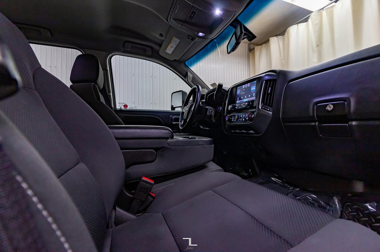 2015 Chevrolet Silverado 2500HD 4x4 Crew Cab LT 6" Lift Wheels BCam Red Deer AB