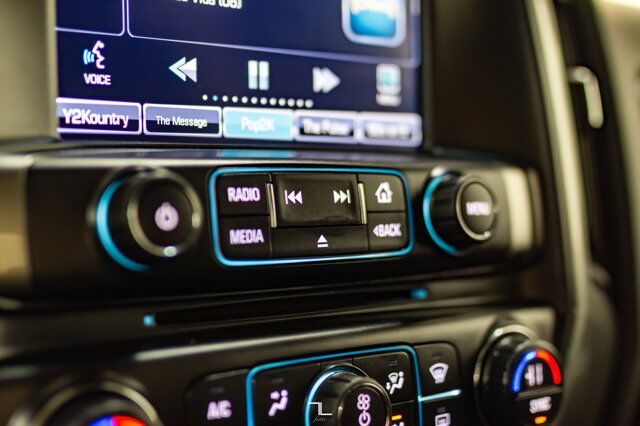 2015 Chevrolet Silverado 2500HD 4x4 Crew Cab LT 6&quot; Lift Wheels BCam Red Deer AB