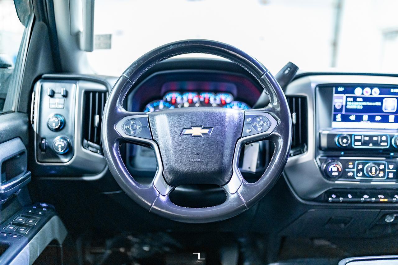 2015 Chevrolet Silverado 2500HD 4x4 Crew Cab LT Z71 BCam Red Deer AB