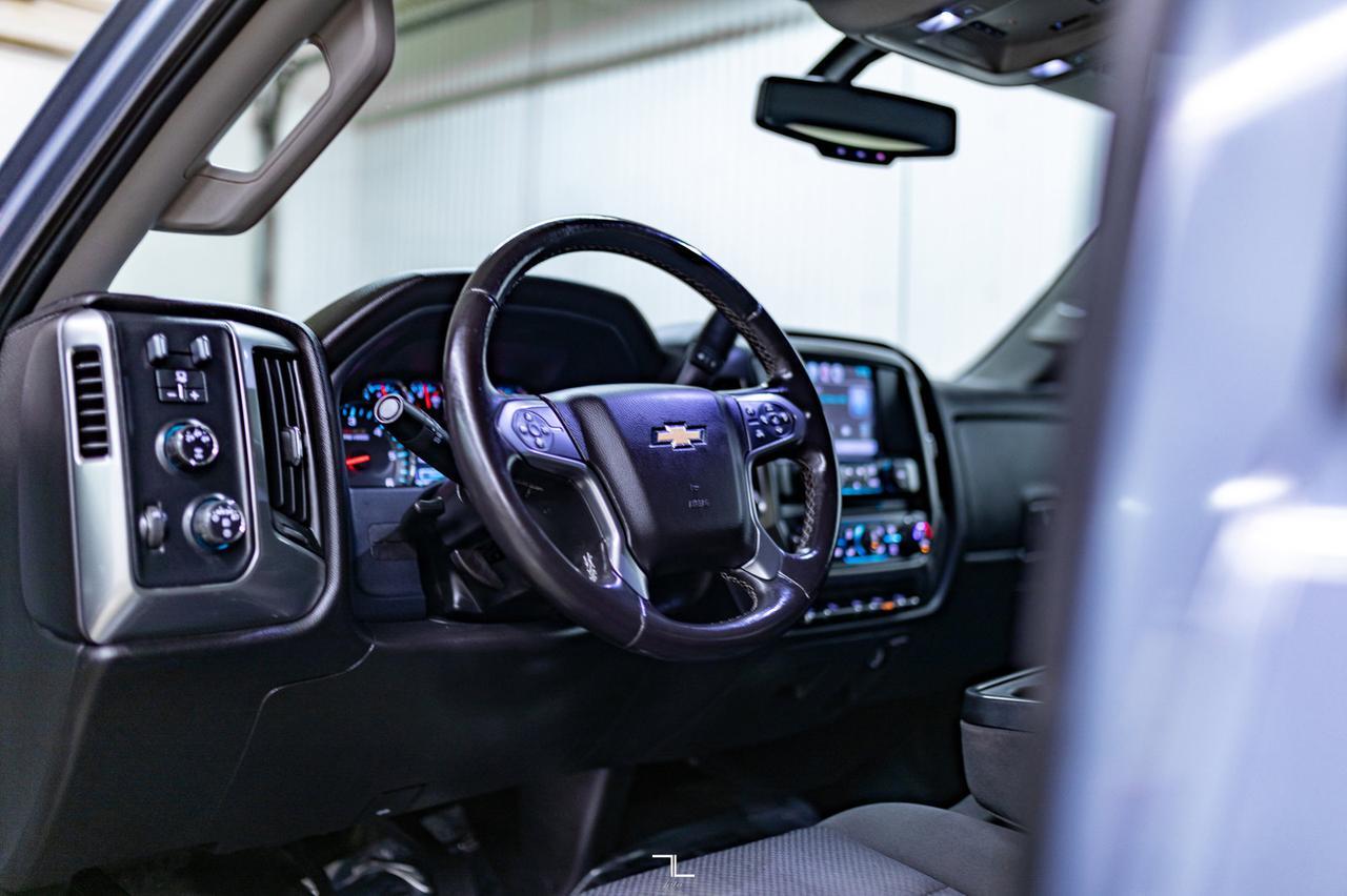 2015 Chevrolet Silverado 2500HD 4x4 Crew Cab LT Z71 BCam Red Deer AB