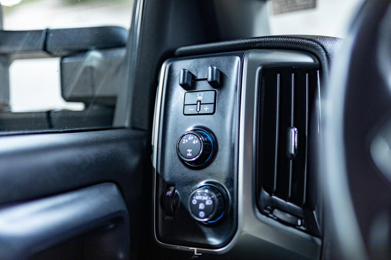 2015 Chevrolet Silverado 2500HD 4x4 Crew Cab LT Z71 BCam Red Deer AB