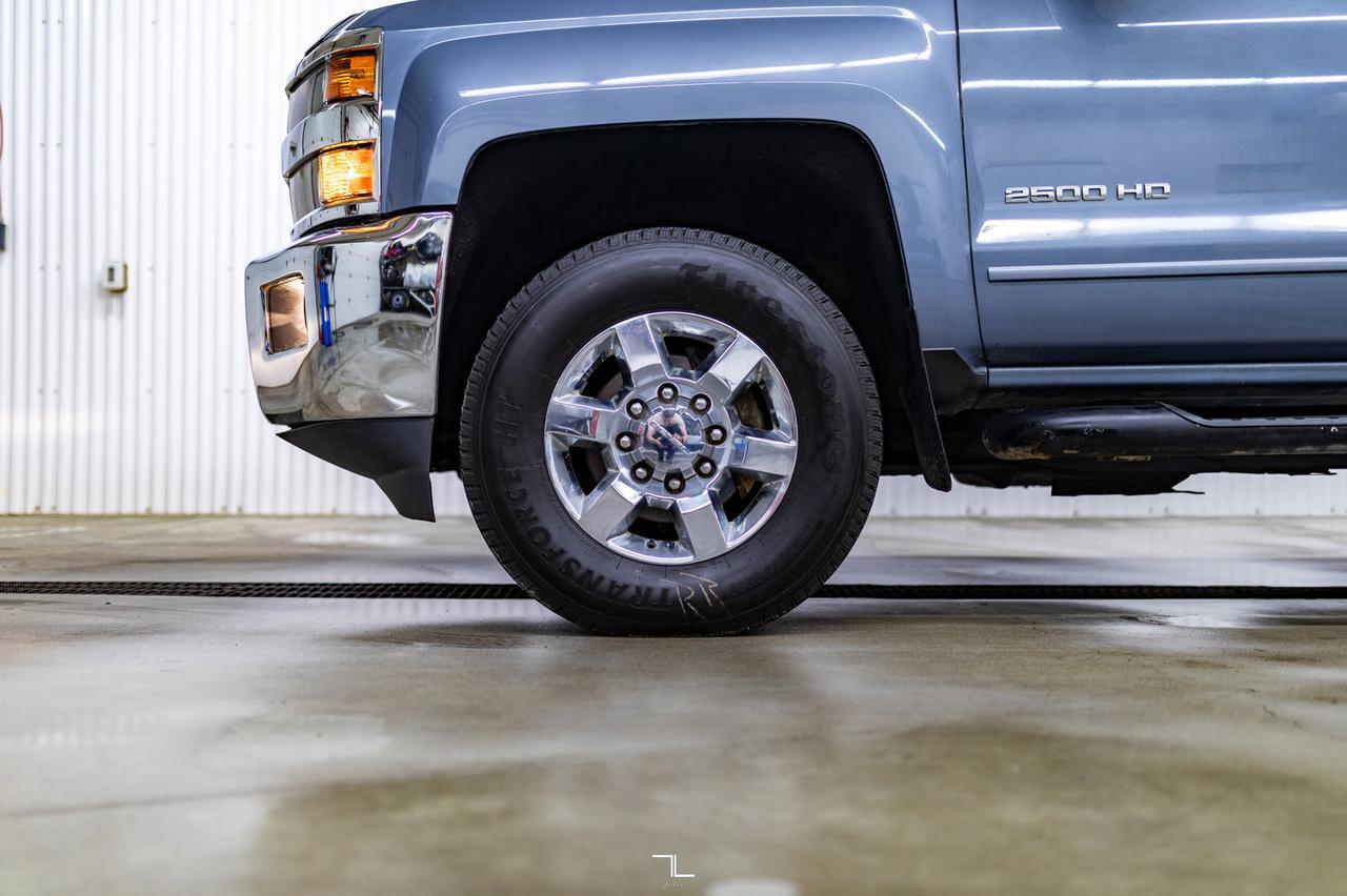 2015 Chevrolet Silverado 2500HD 4x4 Crew Cab LT Z71 BCam Red Deer AB