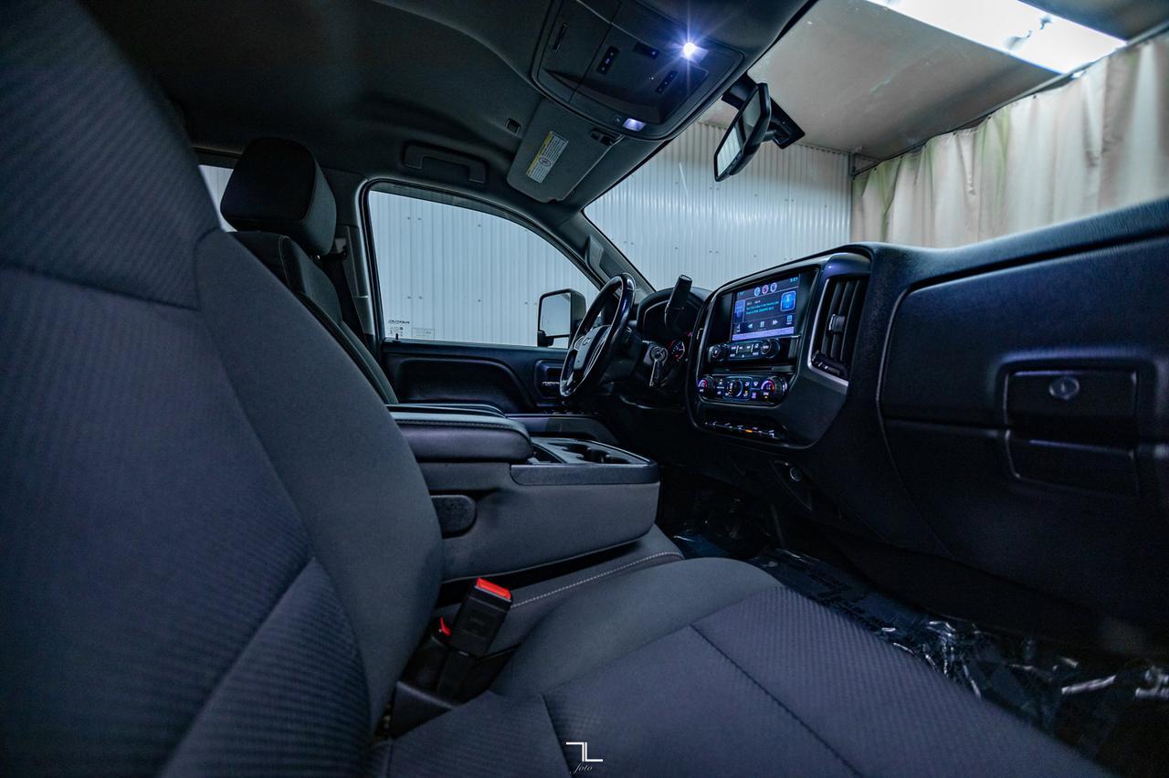 2015 Chevrolet Silverado 2500HD 4x4 Crew Cab LT Z71 BCam Red Deer AB