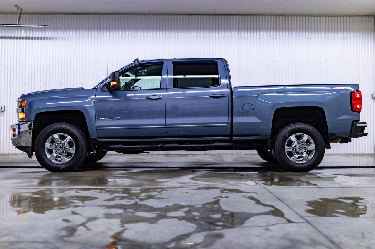 2015 Chevrolet Silverado 2500HD 4x4 Crew Cab LT Z71 BCam Red Deer AB