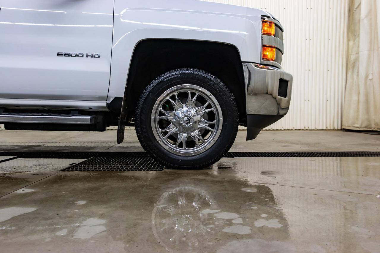 2015 Chevrolet Silverado 2500HD 4x4 Crew Cab LT Z71 Diesel BCam Red Deer AB