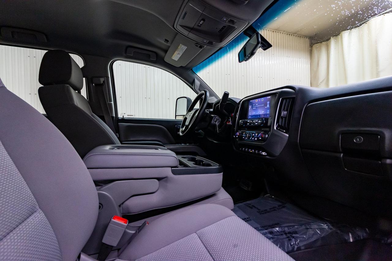 2015 Chevrolet Silverado 2500HD 4x4 Crew Cab LT Z71 Diesel BCam Red Deer AB