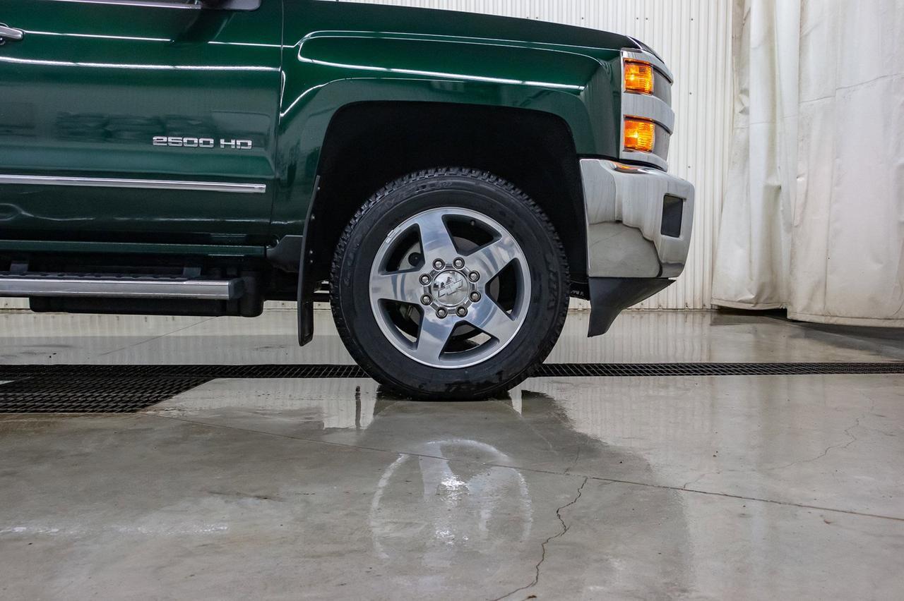 2015 Chevrolet Silverado 2500HD 4x4 Crew Cab LTZ Diesel Leather BCam Red Deer AB