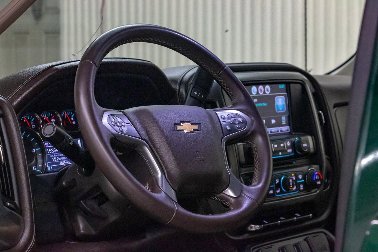 2015 Chevrolet Silverado 2500HD 4x4 Crew Cab LTZ Diesel Leather BCam Red Deer AB