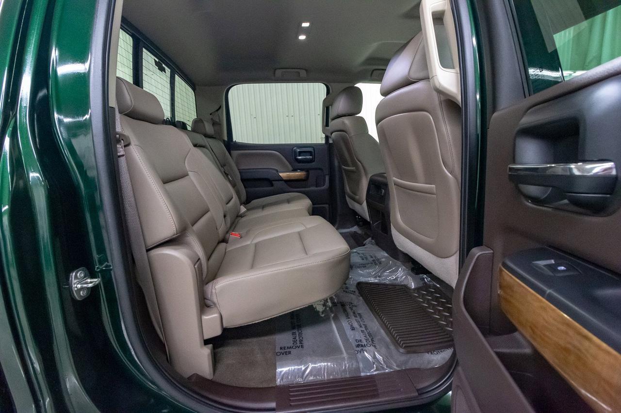 2015 Chevrolet Silverado 2500HD 4x4 Crew Cab LTZ Diesel Leather BCam Red Deer AB