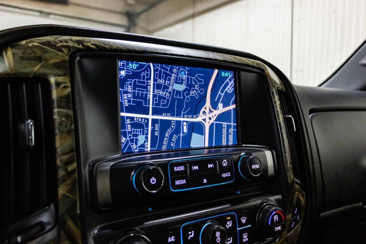 2015 Chevrolet Silverado 2500HD 4x4 Crew Cab LTZ Z71 Duck Commander Red Deer AB