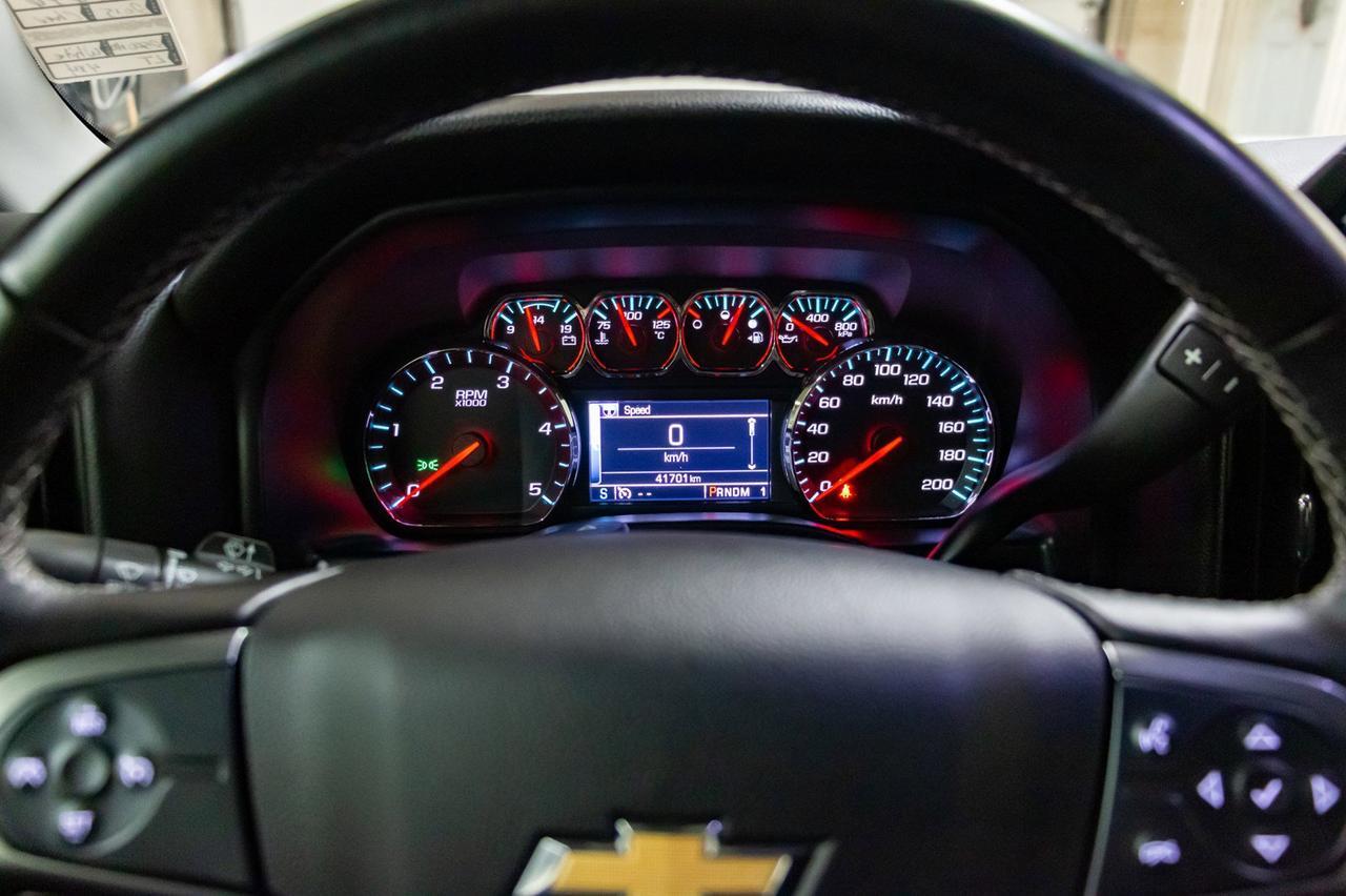 2015 Chevrolet Silverado 2500HD 4x4 Double Cab LT Diesel BCam Red Deer AB