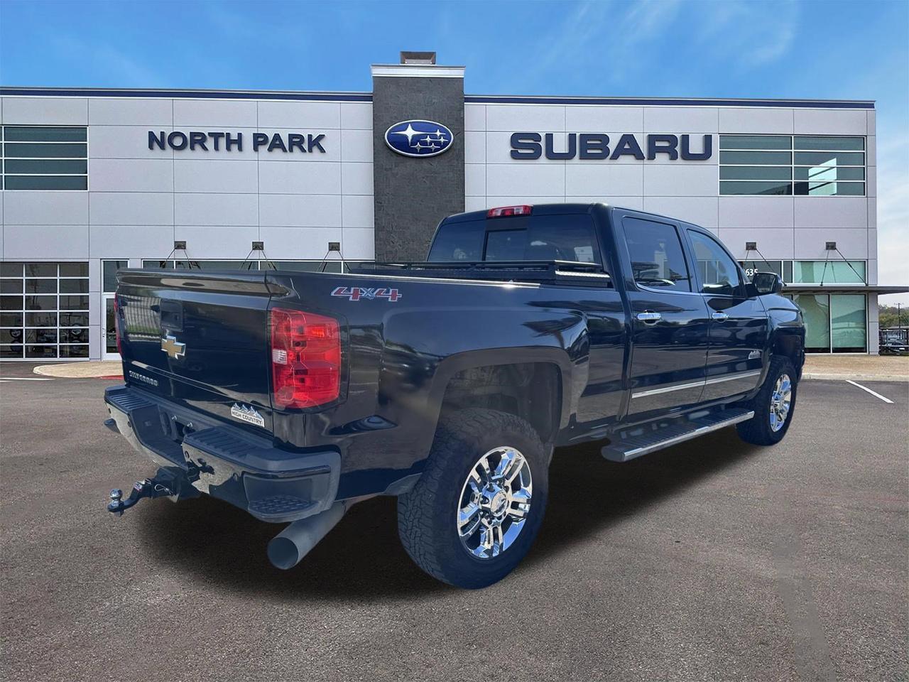 2015 Chevrolet Silverado 2500HD Built After Aug 14 High Country