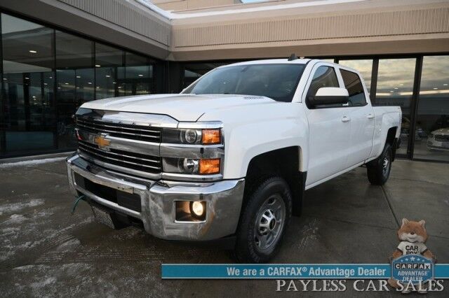 2015 Chevrolet Silverado 2500HD LT / 4X4 / Crew Cab / AutoStart / 6.6L Duramax Diesel / Power & Heated Cloth Seats / Bluetooth / Backup Camera / Cruise Control / Keyless Entry / Bed Liner / Block Heater / Tow Pkg / Only 44K Miles / 1-Owner