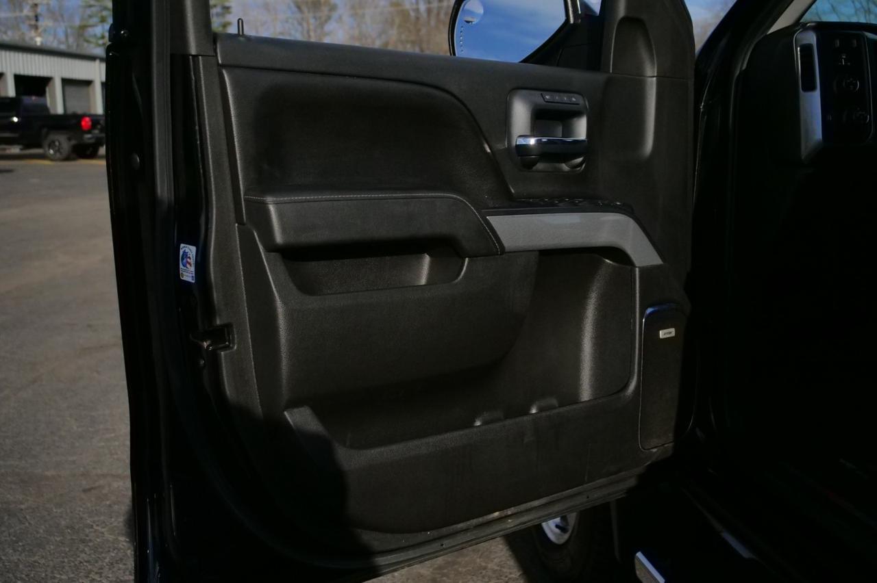 2015 Chevrolet Silverado 2500HD LTZ 4X4 / Duramax Plus Package / Cooled Seats! Lincolnton NC