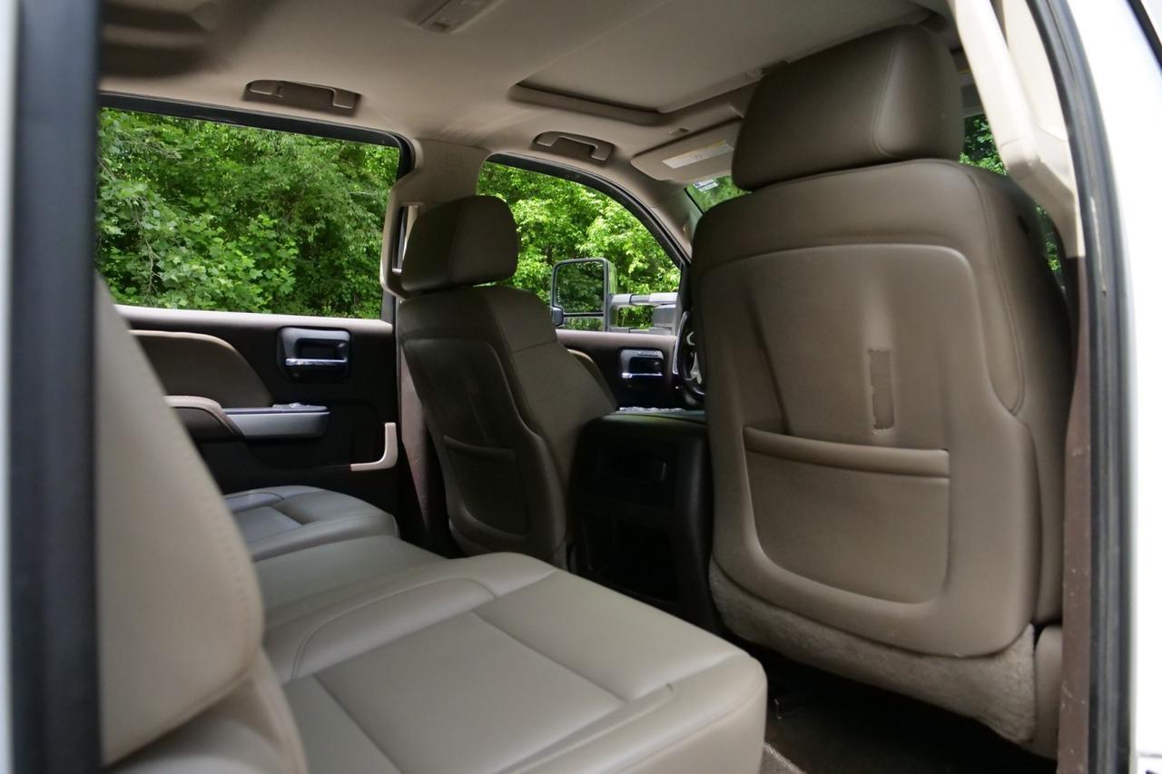 2015 Chevrolet Silverado 2500HD LTZ 4X4 / Plus Package / 6.6L Turbo Diesel! High Point NC