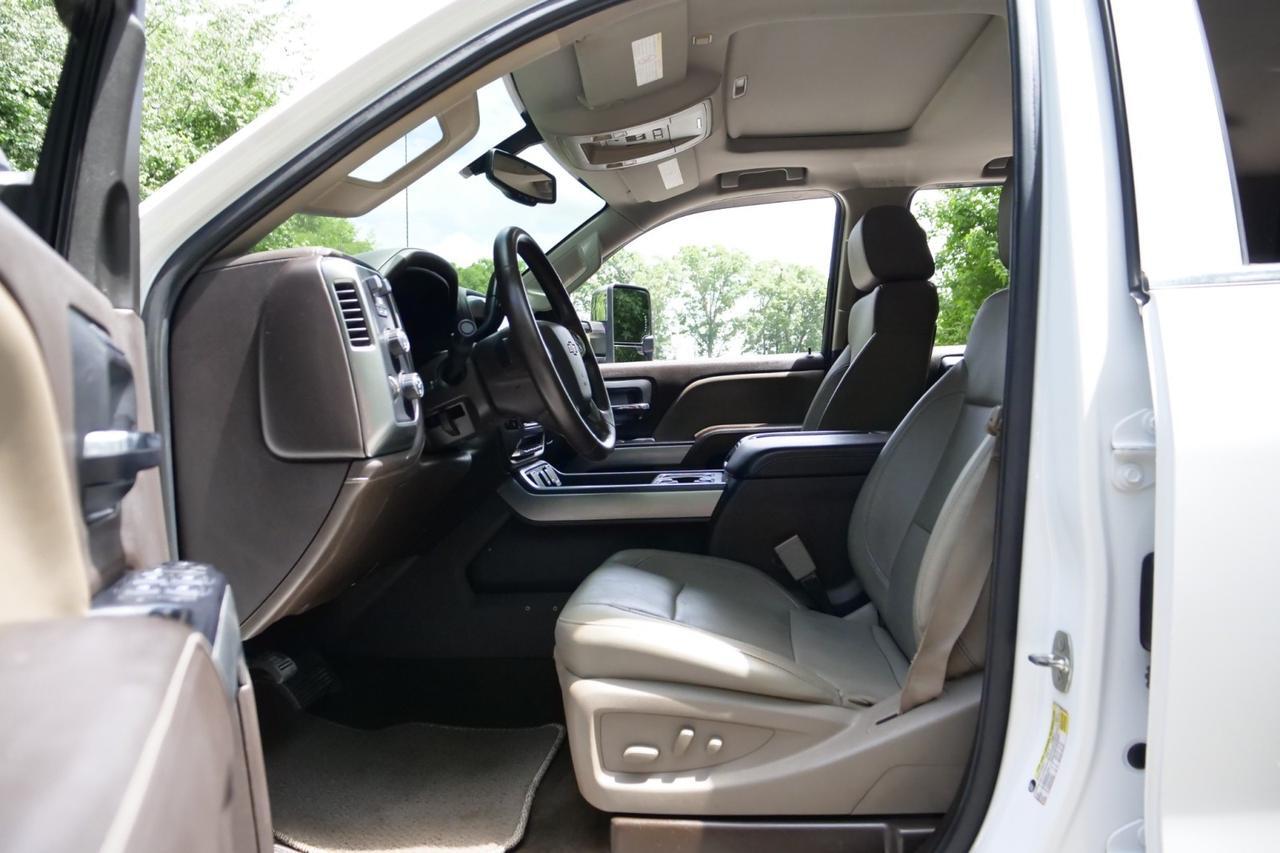 2015 Chevrolet Silverado 2500HD LTZ 4X4 / Plus Package / 6.6L Turbo Diesel! High Point NC