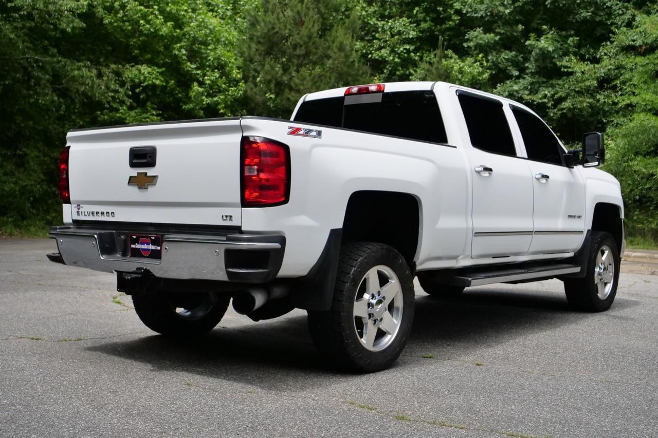 2015 Chevrolet Silverado 2500HD LTZ 4X4 / Plus Package / 6.6L Turbo Diesel! High Point NC