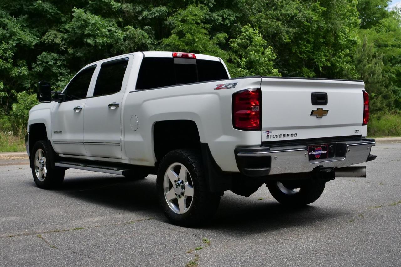 2015 Chevrolet Silverado 2500HD LTZ 4X4 / Plus Package / 6.6L Turbo Diesel! High Point NC