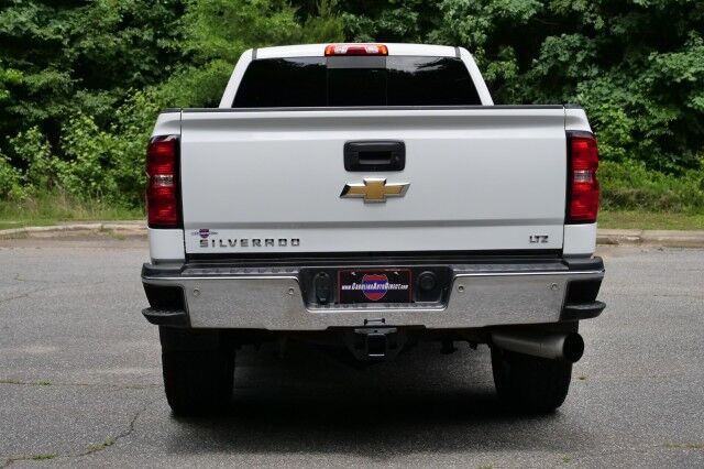 2015 Chevrolet Silverado 2500HD LTZ 4X4 / Plus Package / 6.6L Turbo Diesel! High Point NC