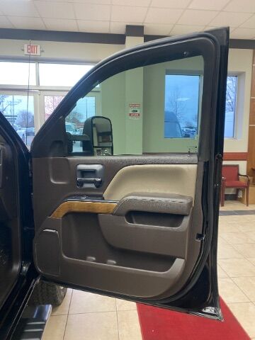 2015 Chevrolet Silverado 2500HD LTZ Extended Cab Medium Bed 1LZ w/Built-In Wi-Fi Charlotte NC