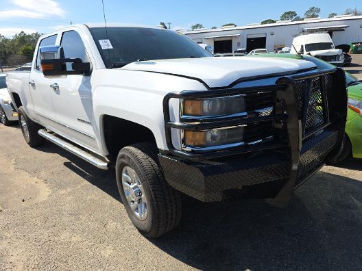2015 Chevrolet Silverado 2500HD LTZ  Medium Bed 1LZ w/Built-In Wi-Fi