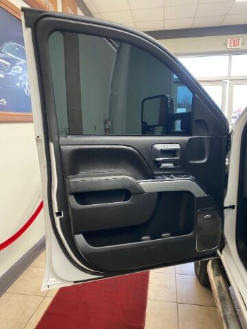 2015 Chevrolet Silverado 2500HD LTZ  Medium Bed 1LZ w/Built-In Wi-Fi Charlotte NC