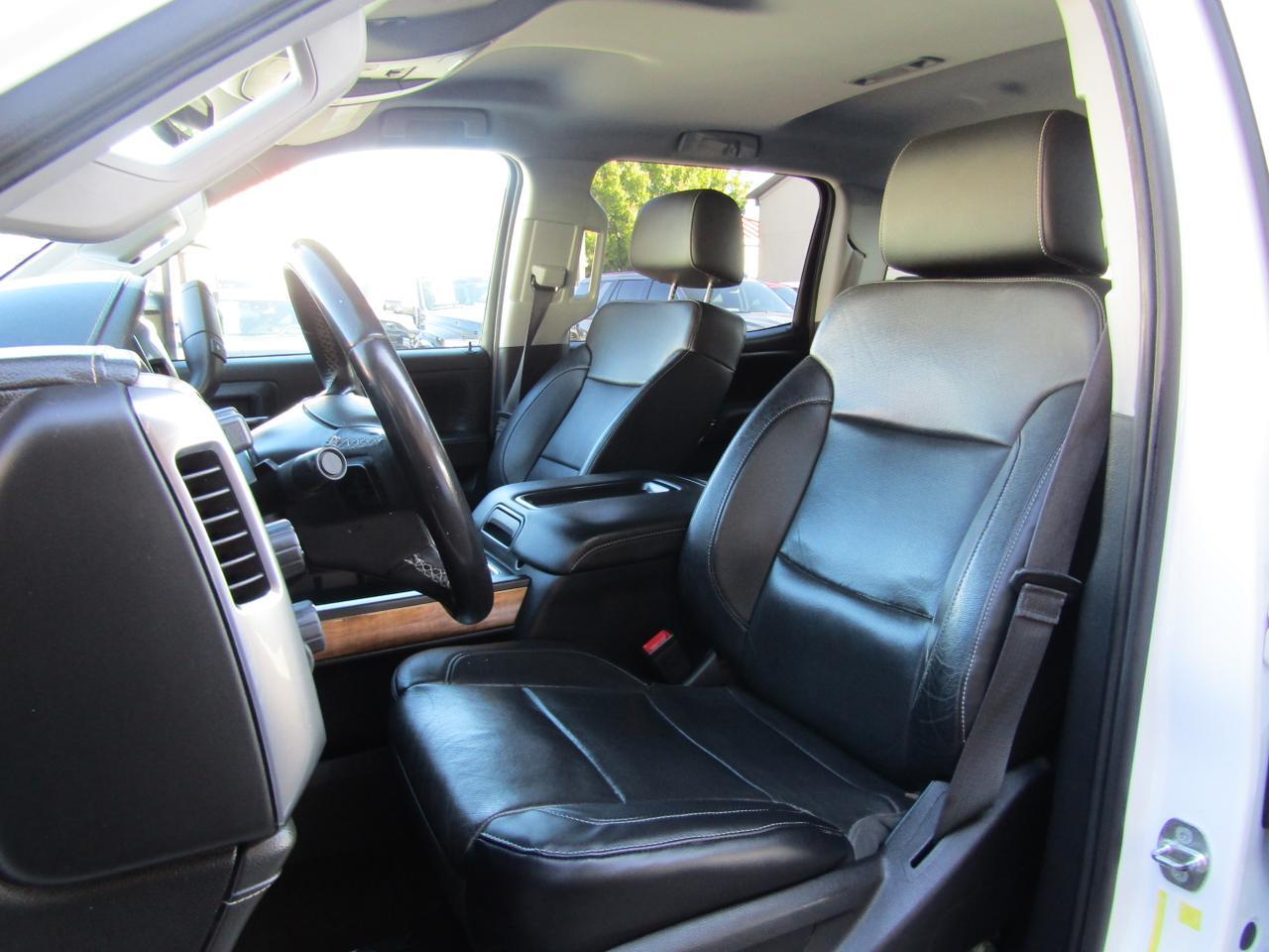 2015 Chevrolet Silverado 3500HD 4WD Crew Cab 153.7 LTZ Grand Prairie TX